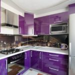 фиолетовая маленькая кухня